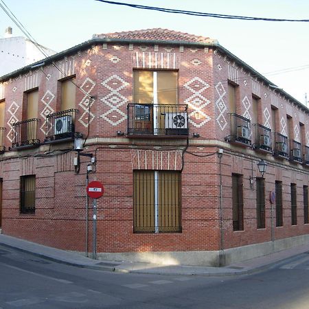 Hostal Cervantes Valdemoro Εξωτερικό φωτογραφία