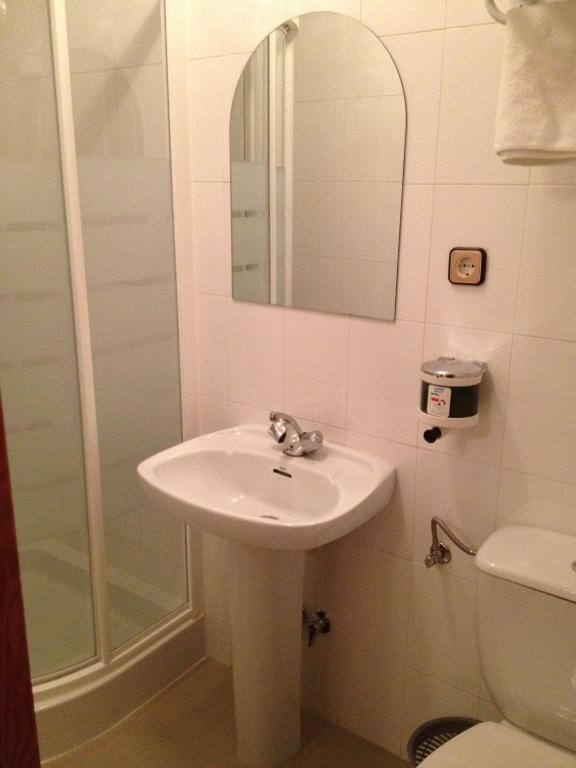 Hostal Cervantes Valdemoro Δωμάτιο φωτογραφία