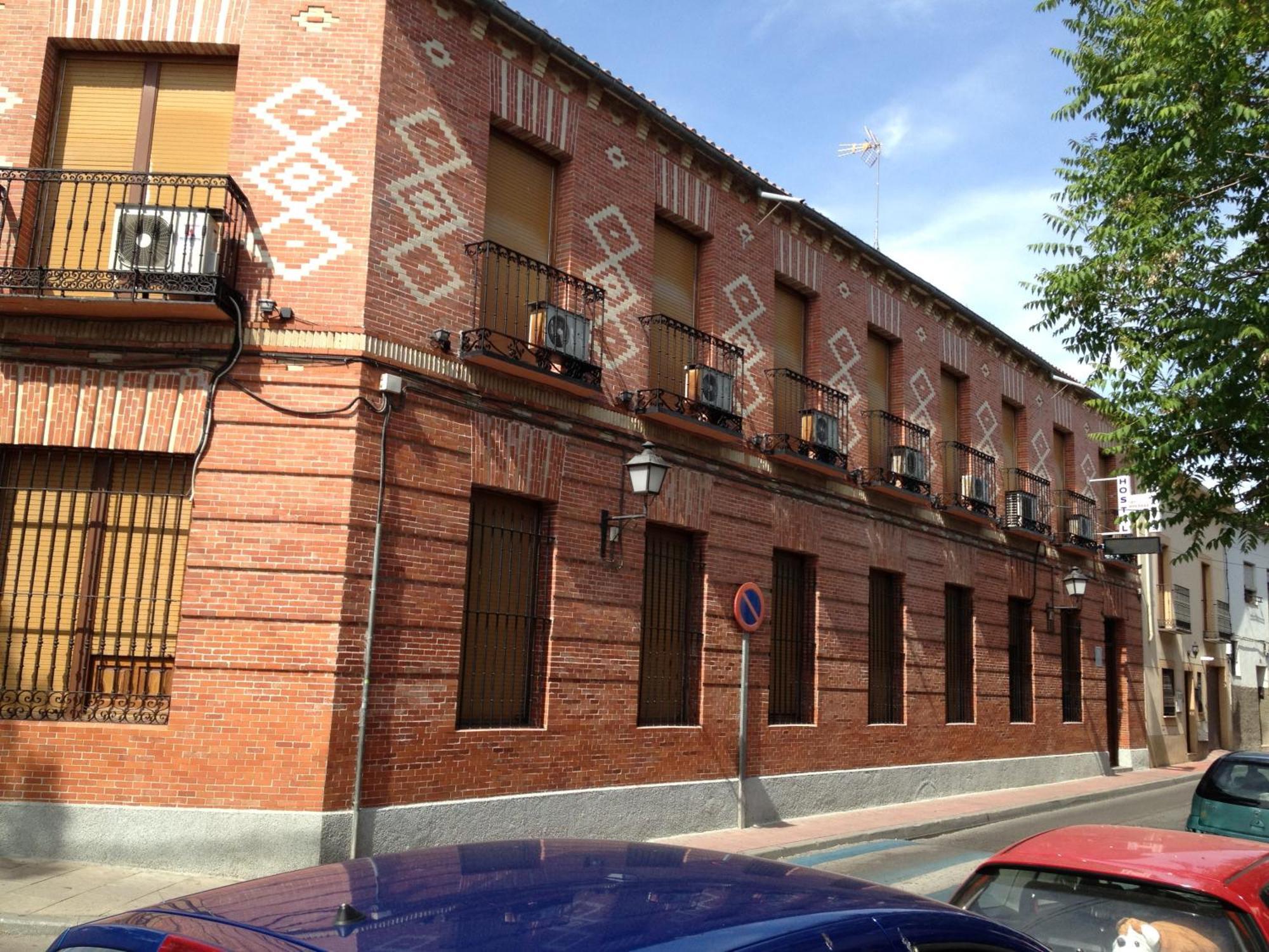 Hostal Cervantes Valdemoro Εξωτερικό φωτογραφία