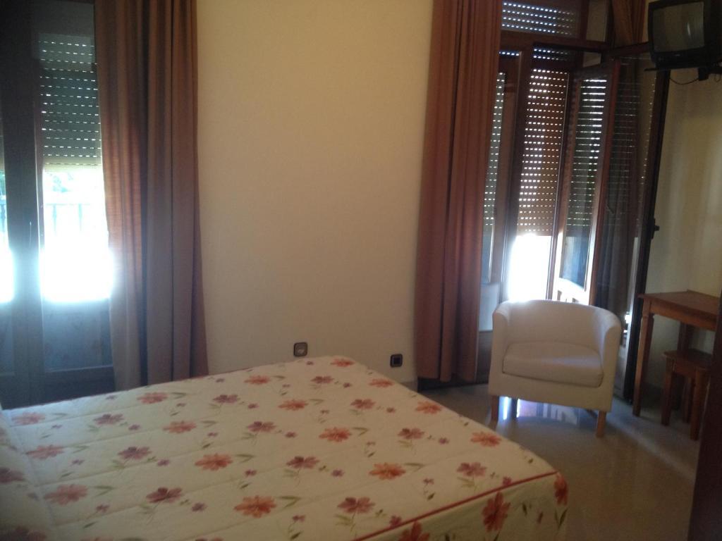 Hostal Cervantes Valdemoro Δωμάτιο φωτογραφία