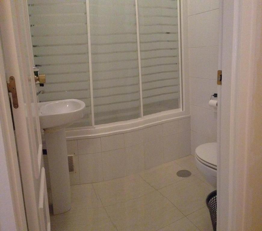 Hostal Cervantes Valdemoro Δωμάτιο φωτογραφία